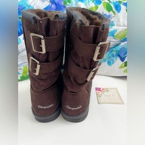 AEROPOSTALE Brown Faux Suede Boots